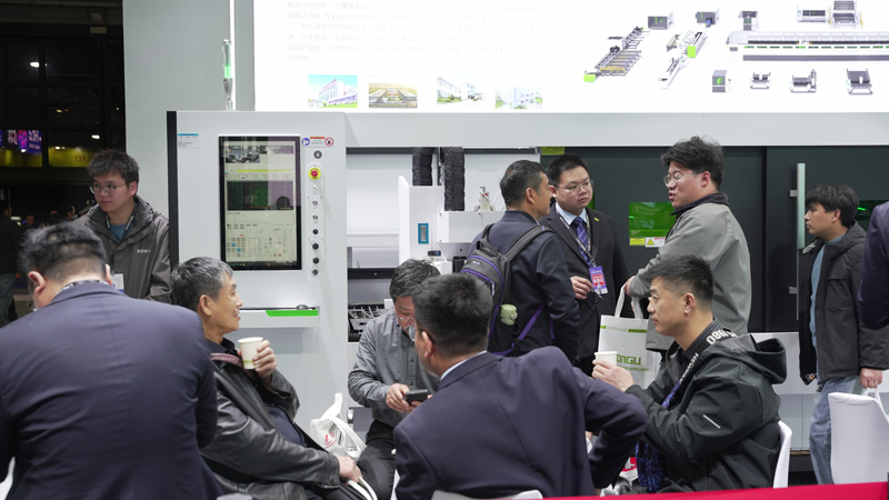 松谷激光惊艳亮相2026上海国际机床展